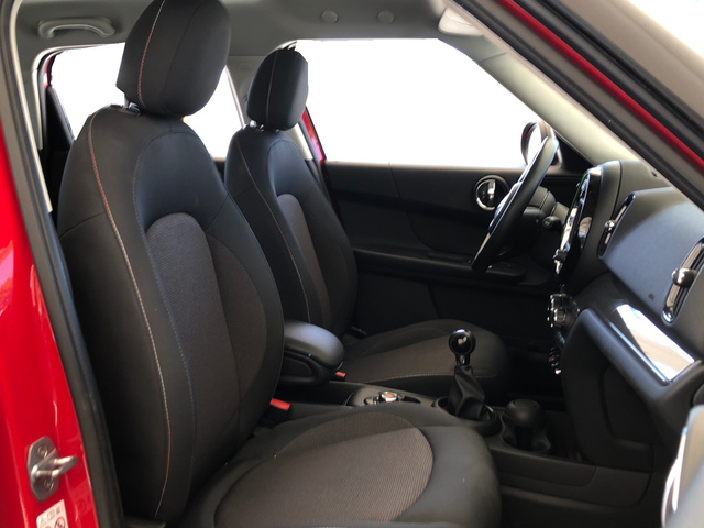 fotoG 11 del MINI MINI Countryman Cooper 100 kW (136 CV) 136cv Gasolina del 2019 en Madrid