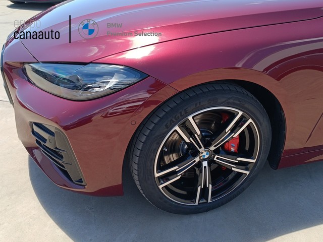 BMW Serie 4 420i Cabrio color Rojo. Año 2024. 135KW(184CV). Gasolina. En concesionario TACO de Sta. C. Tenerife