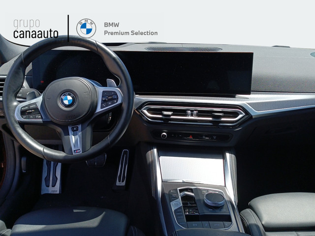 BMW Serie 4 420i Cabrio color Rojo. Año 2024. 135KW(184CV). Gasolina. En concesionario TACO de Sta. C. Tenerife