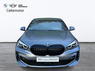 Fotos de BMW Serie 1 118d color Gris. Año 2024. 110KW(150CV). Diésel. En concesionario Celtamotor Vigo de Pontevedra