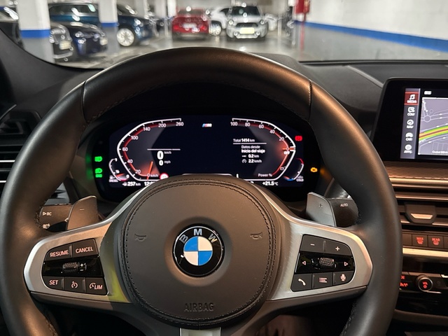 BMW X4 xDrive20d color Azul. Año 2025. 140KW(190CV). Diésel. En concesionario BYmyCAR Madrid - Algete de Madrid