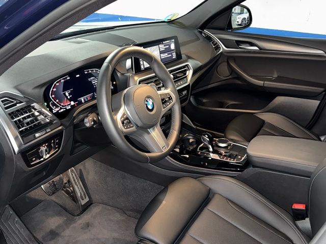 BMW X4 xDrive20d color Azul. Año 2025. 140KW(190CV). Diésel. En concesionario BYmyCAR Madrid - Algete de Madrid