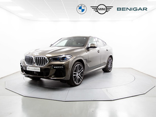 Fotos de BMW X6 xDrive30d color Marrón. Año 2020. 195KW(265CV). Diésel. En concesionario Móvil Begar Alicante de Alicante