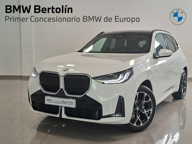 BMW X3 xDrive20d color Blanco. Año 2024. 145KW(197CV). Diésel. En concesionario Automoviles Bertolin S.L. de Valencia