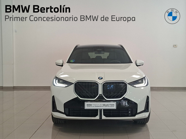 BMW X3 xDrive20d color Blanco. Año 2024. 145KW(197CV). Diésel. En concesionario Automoviles Bertolin S.L. de Valencia