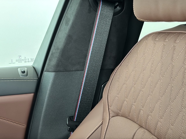 BMW X7 xDrive40d color Gris. Año 2025. 259KW(352CV). Diésel. En concesionario Enekuri Motor de Vizcaya