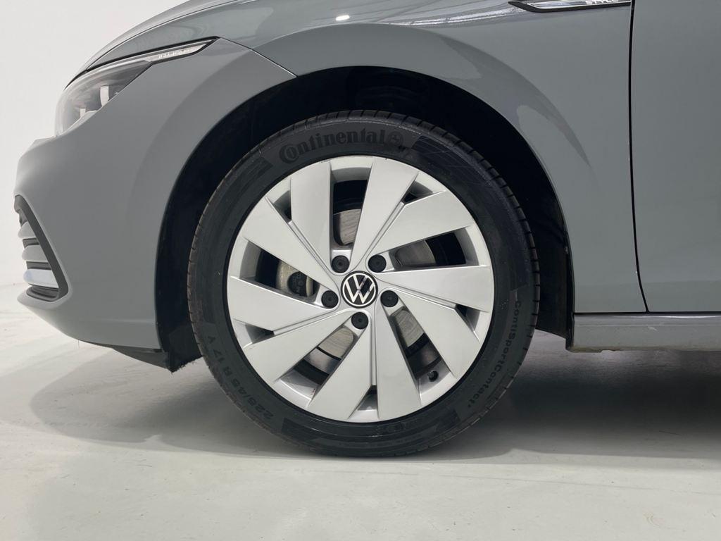 Volkswagen Golf 1.5 eTSI - 8