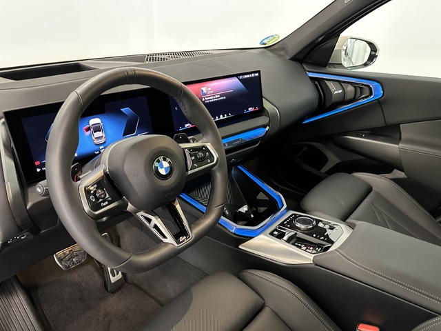 BMW X3 xDrive20d color Gris. Año 2024. 145KW(197CV). Diésel. En concesionario Automoviles Bertolin S.L. de Valencia