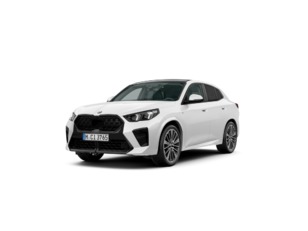 Fotos de BMW X2 xDrive20d color Blanco. Año 2025. 120KW(163CV). Diésel. En concesionario Motor Munich - Terrassa - VO de Barcelona