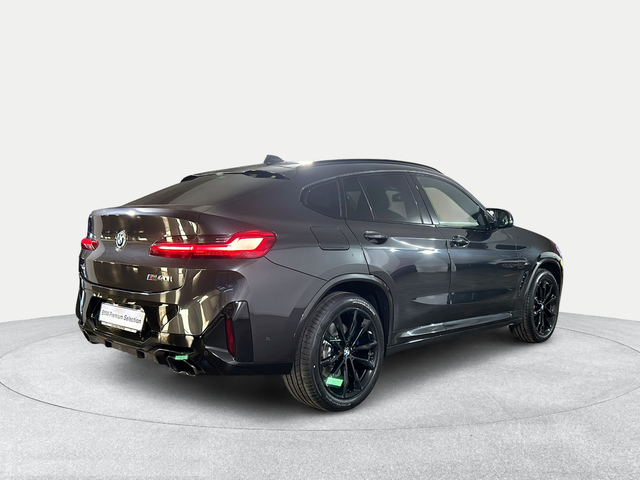 BMW X4 M40i color Gris. Año 2024. 265KW(360CV). Gasolina. En concesionario San Pablo Motor | Su Eminencia de Sevilla