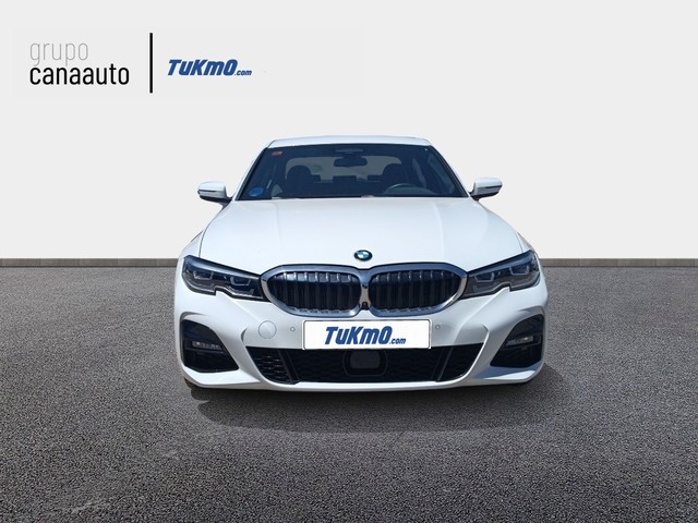 BMW Serie 3 330e color Blanco. Año 2021. 215KW(292CV). Híbrido Electro/Gasolina. En concesionario MG CANARIAS TACO de Sta. C. Tenerife