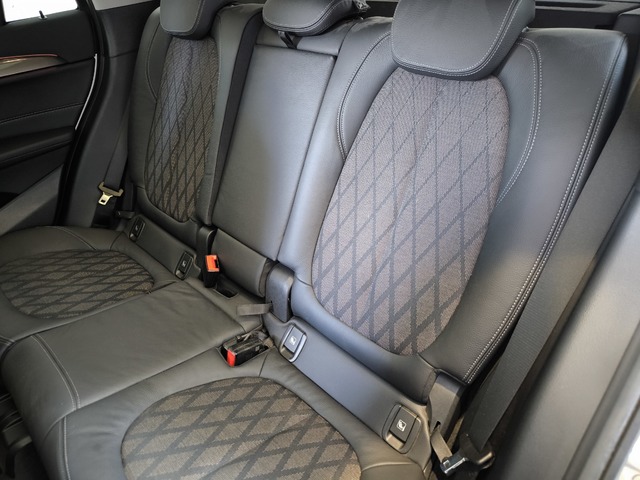 BMW X1 sDrive20i color Blanco. Año 2019. 141KW(192CV). Gasolina. En concesionario Lurauto Gipuzkoa de Guipuzcoa
