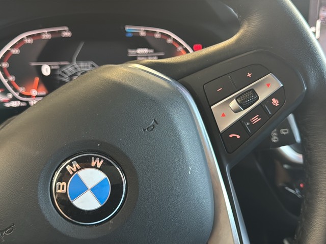 BMW X3 xDrive20d color Negro. Año 2022. 140KW(190CV). Diésel. En concesionario Enekuri Motor de Vizcaya
