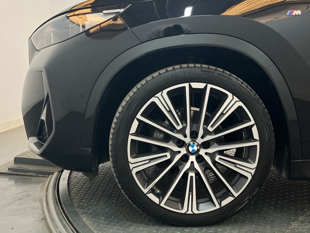 BMW X1 xDrive20d color Negro. Año 2023. 120KW(163CV). Diésel. En concesionario Proa Premium Palma de Illes Balears