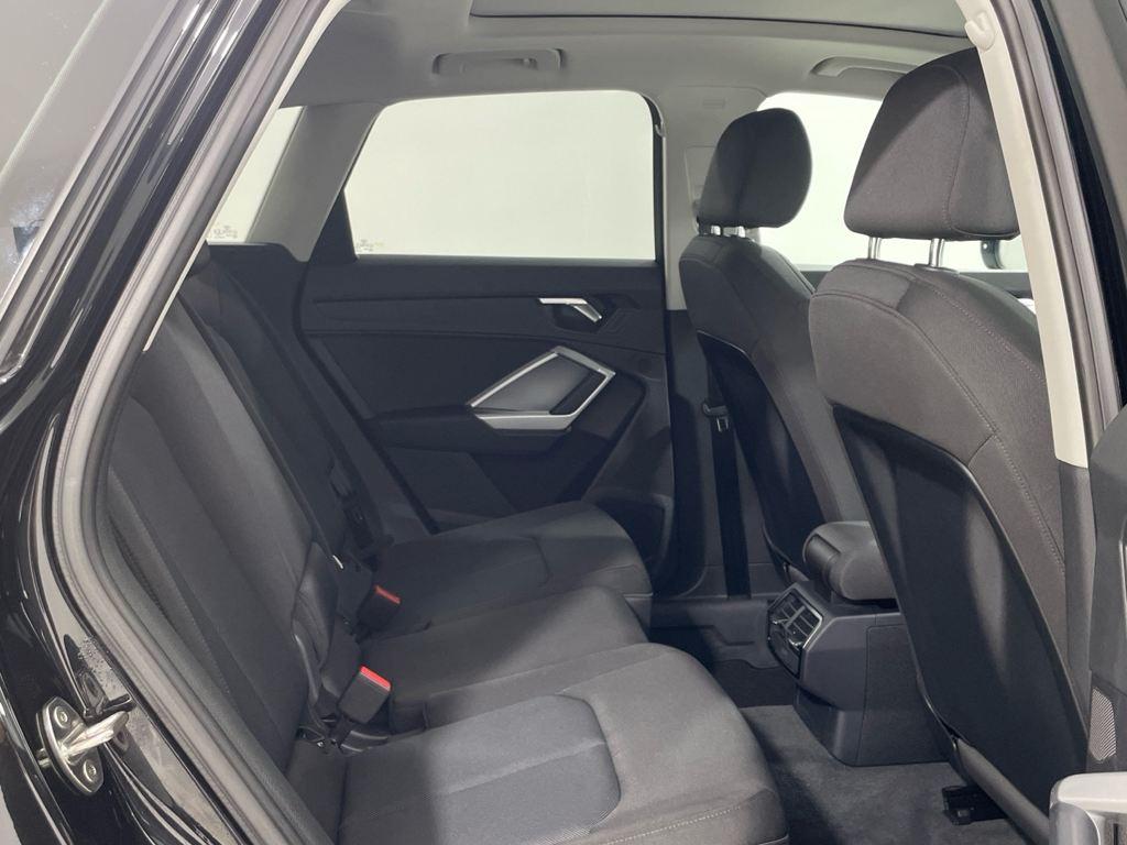 Audi Q3 35 TDI - 8