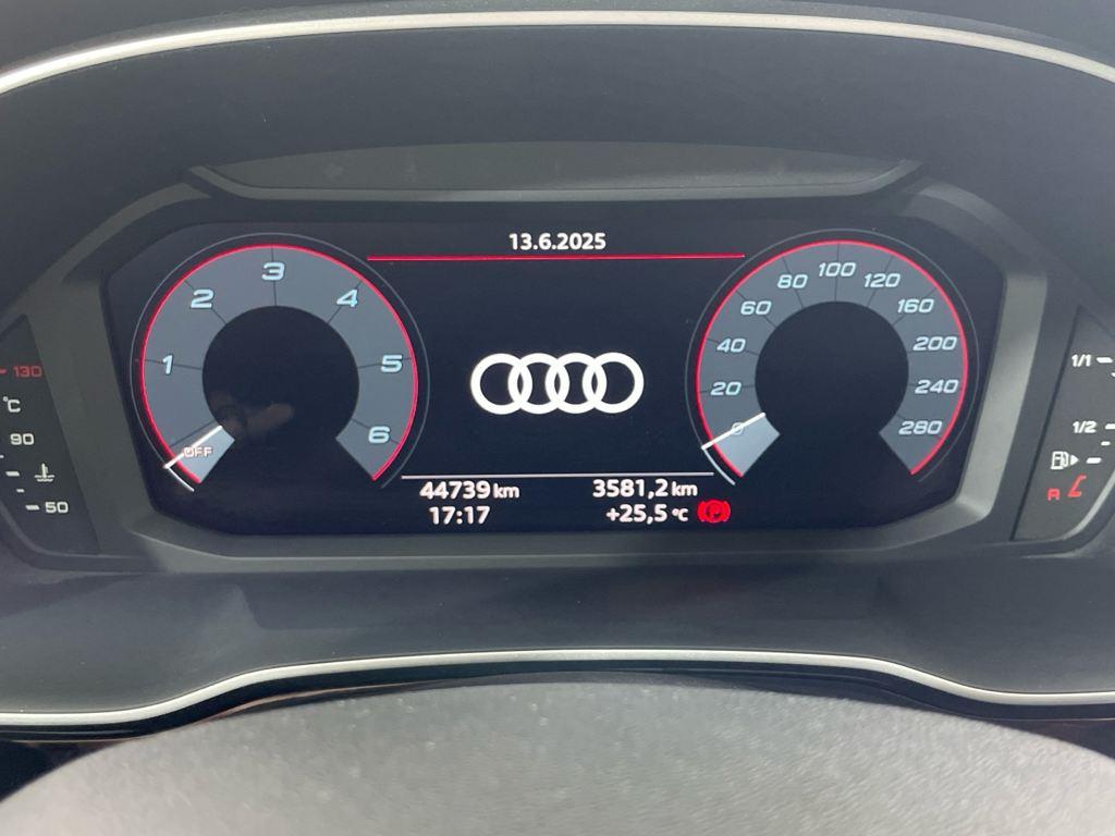 Audi Q3 35 TDI - 18