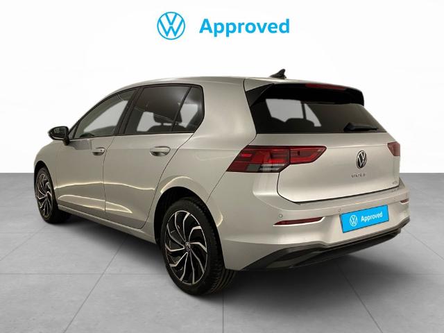 Volkswagen Golf Life 1.0 eTSI 81 kW (110 CV) DSG