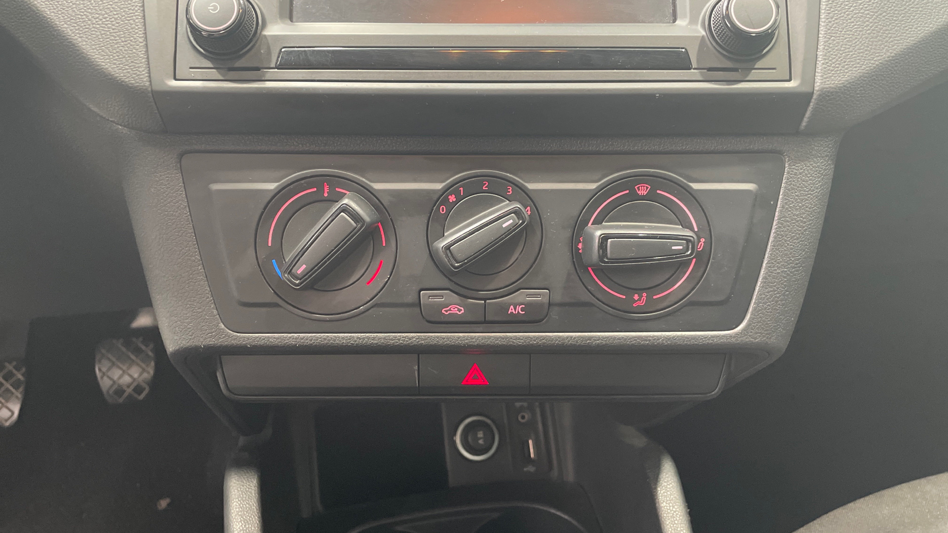 SEAT Ibiza 1.0 - 16