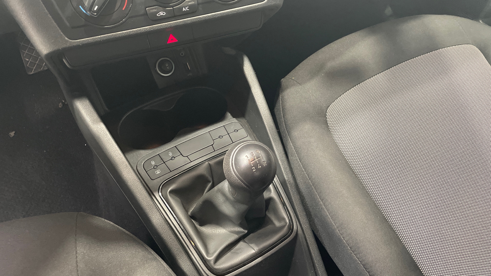 SEAT Ibiza 1.0 - 17