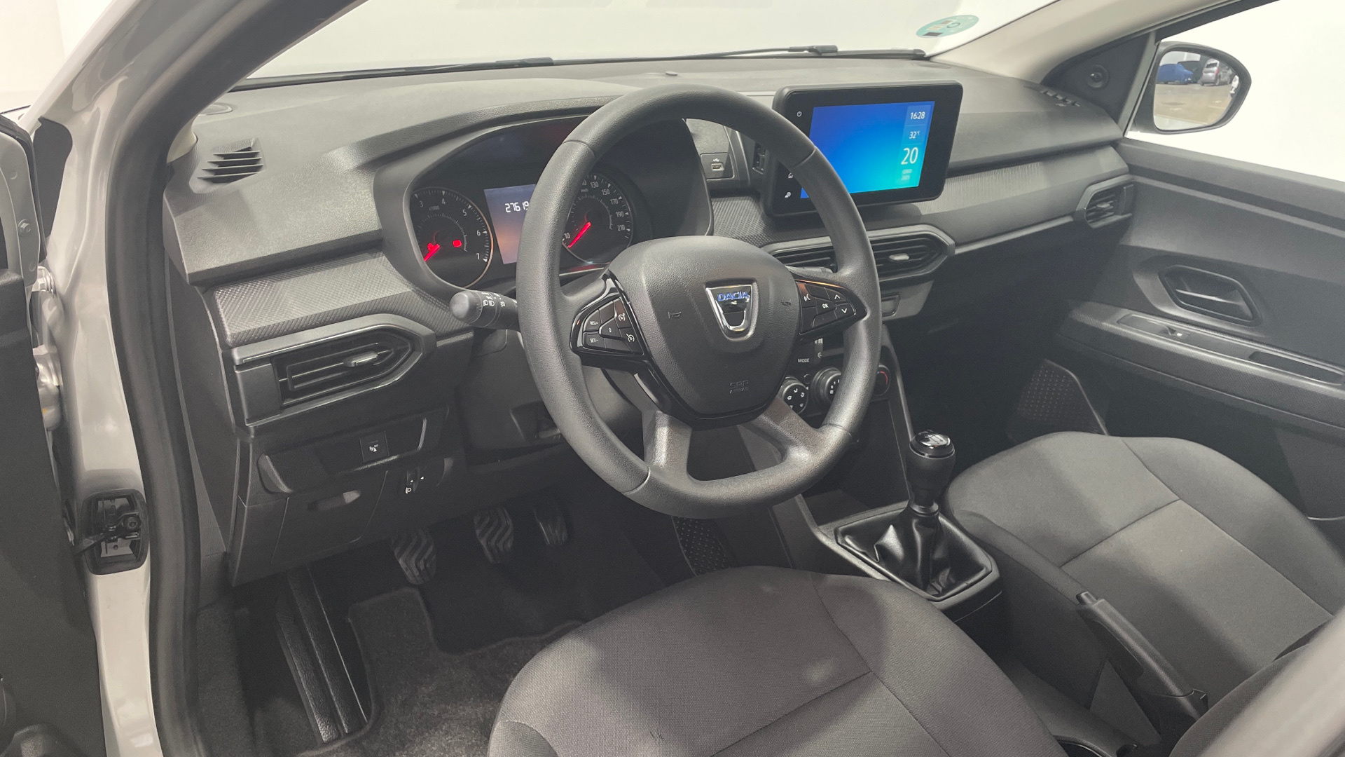 Dacia Sandero SCe 67 - 8