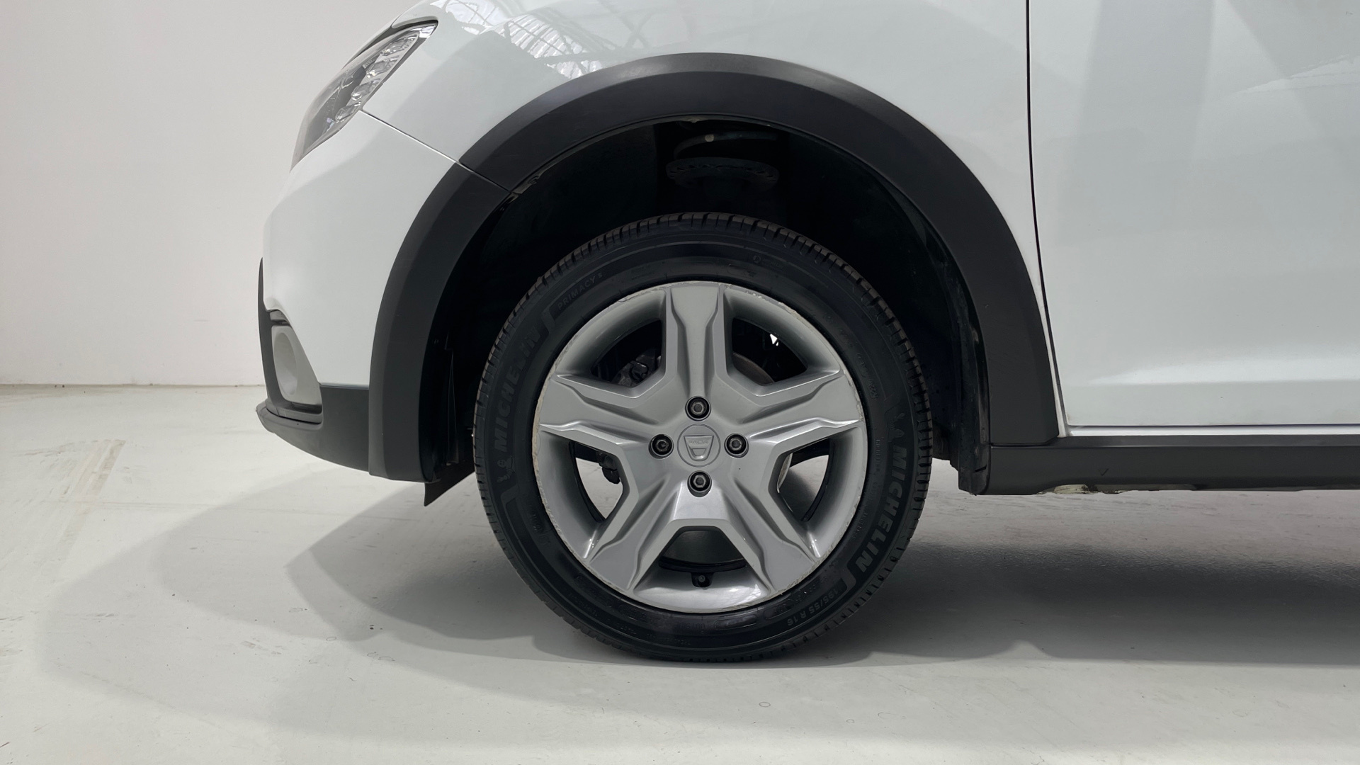 Dacia Sandero 1.0 - 15
