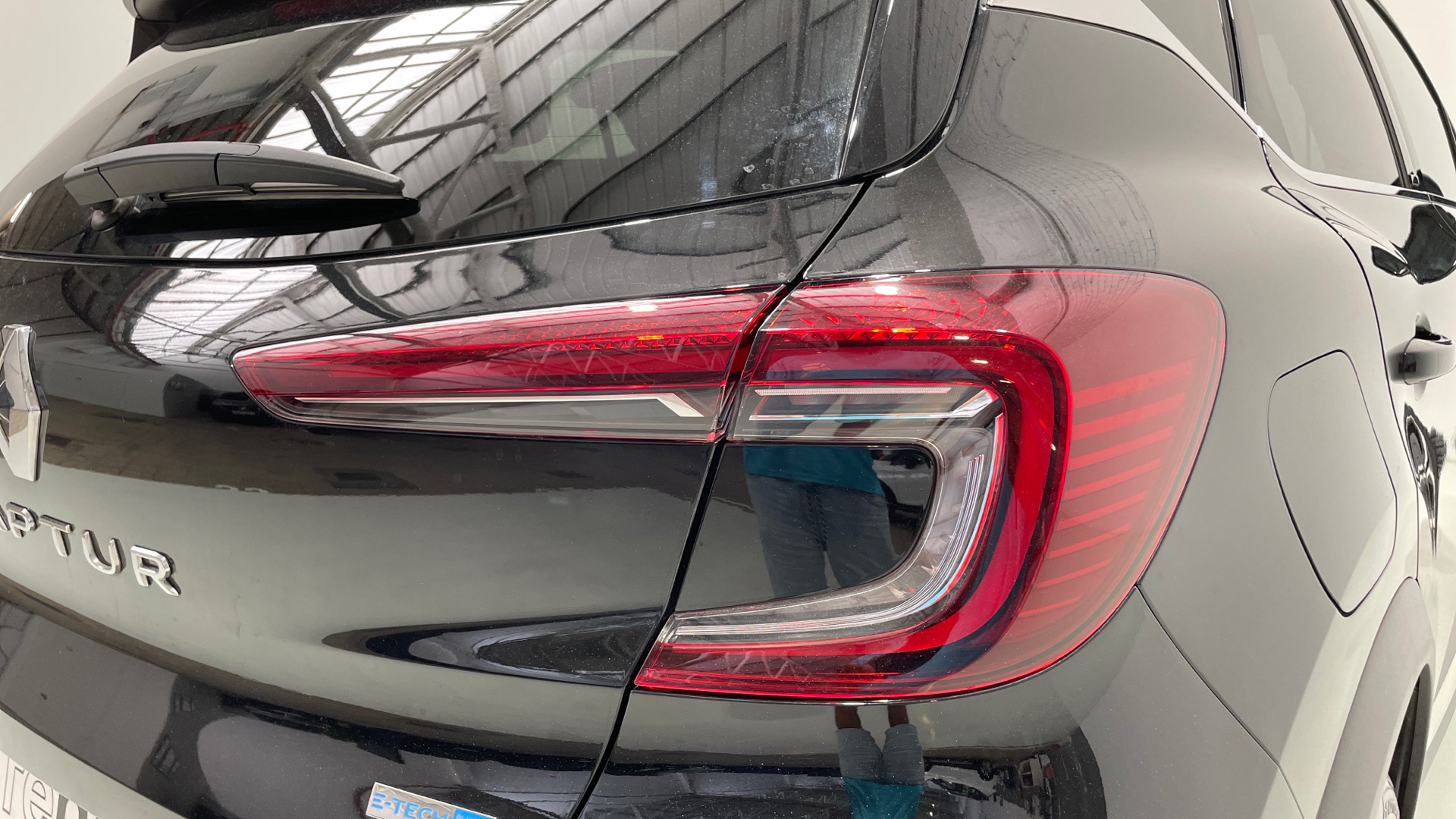 Renault Captur E-Tech Híbrido - 18