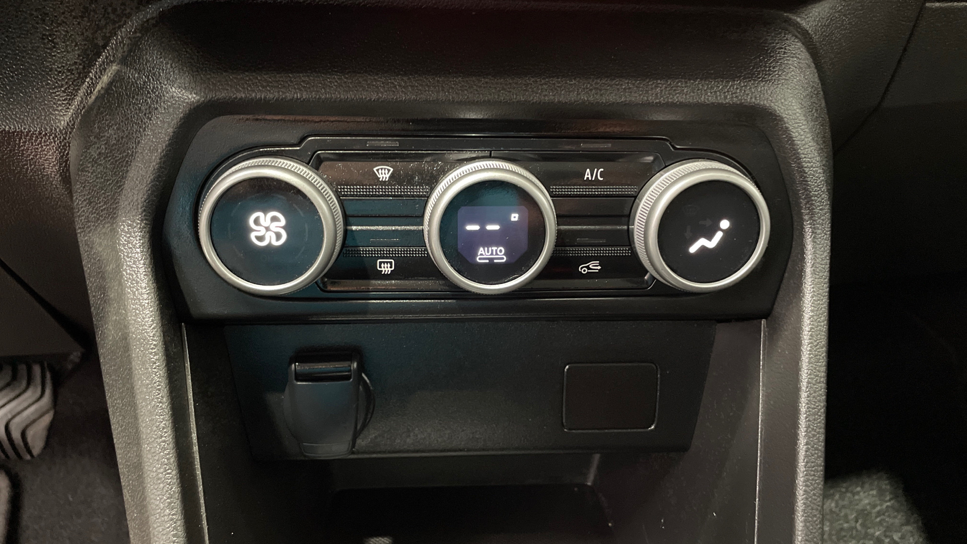 Dacia Sandero ECO-G - 16