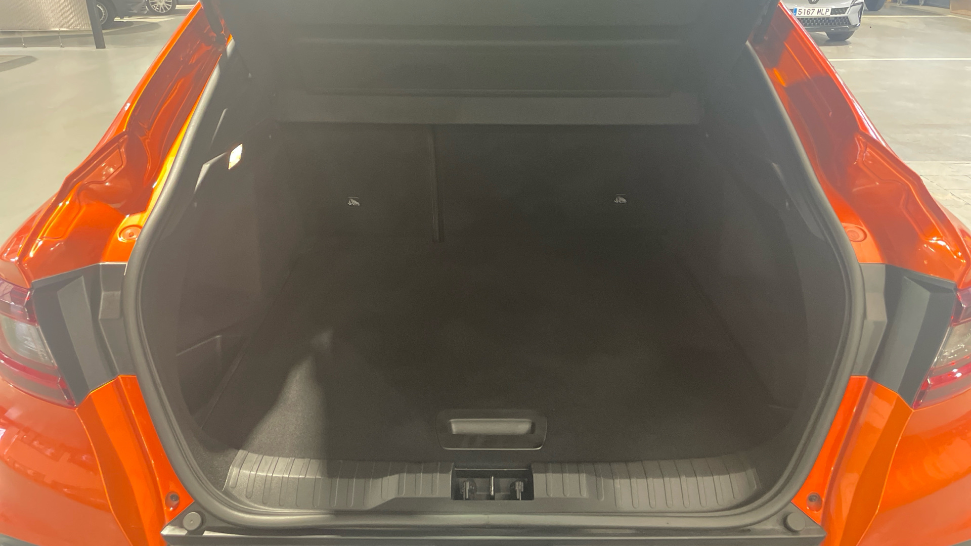 Renault Arkana TCe 140 Microhíbrido - 10