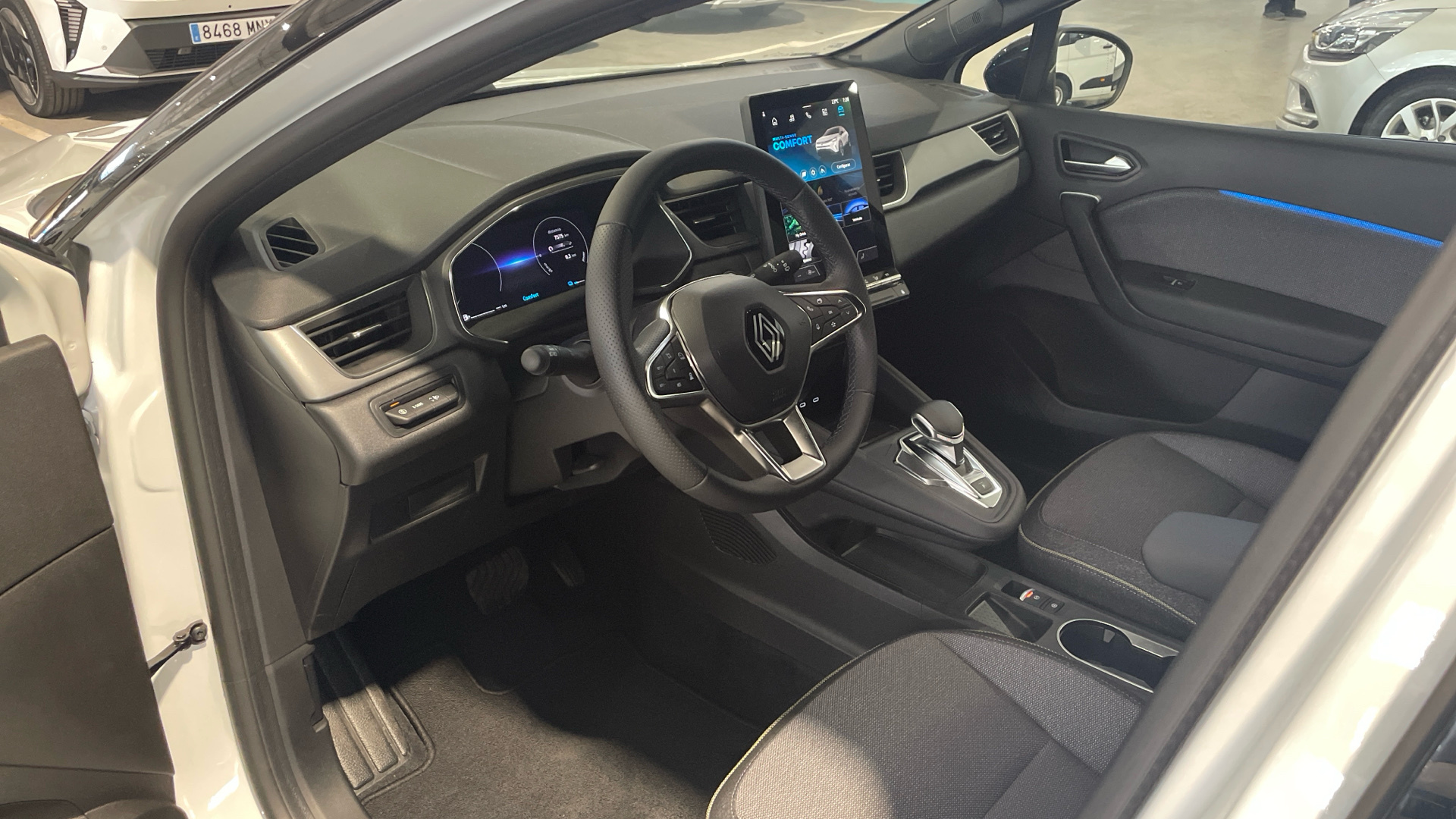 Renault Captur E-Tech Híbrido - 8