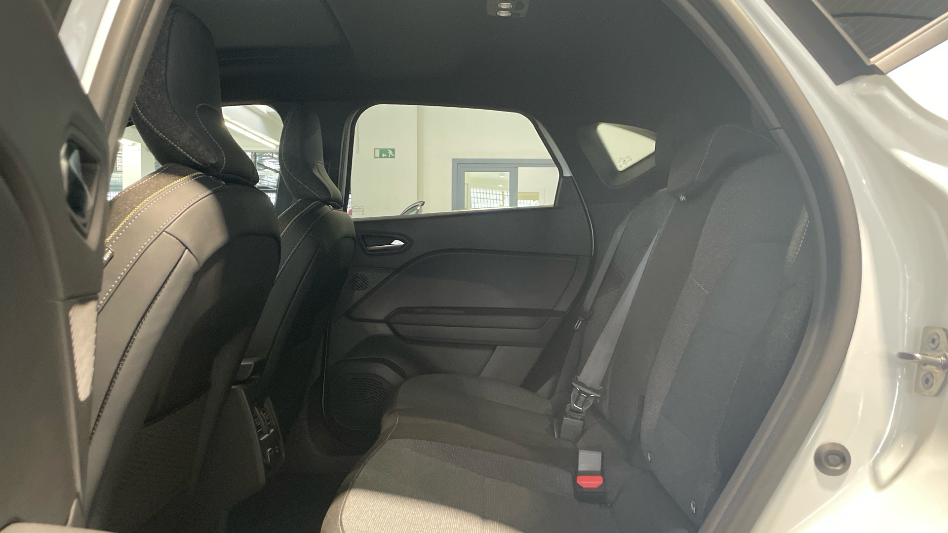 Renault Captur E-Tech Híbrido - 12