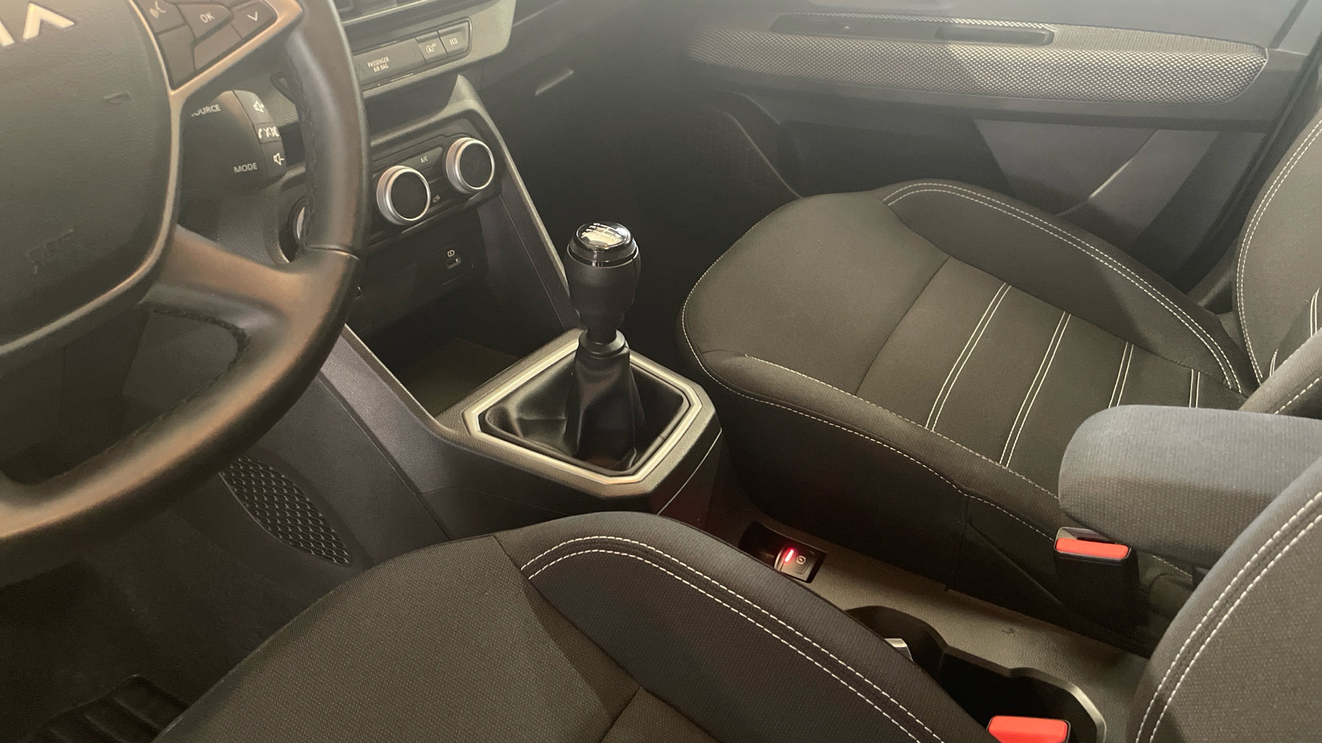 Dacia Jogger TCe 110 - 17
