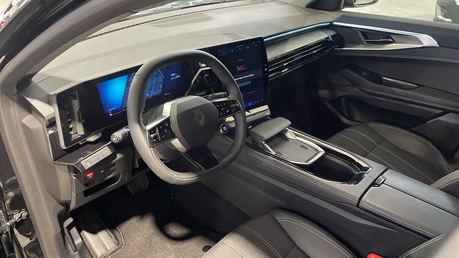 Renault Austral E-Tech Hybrid 200 - 8