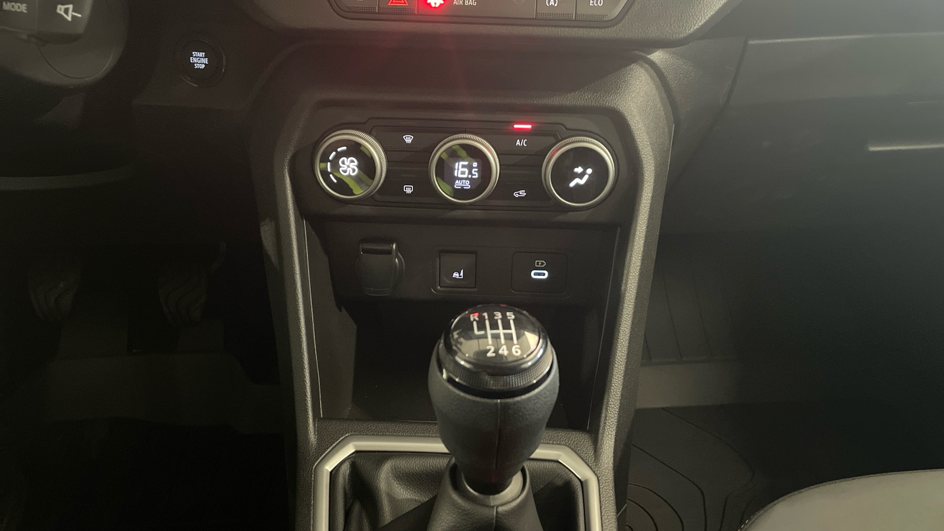 Dacia Sandero ECO-G 100 - 16