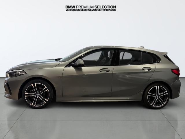 BMW Serie 1 118i color Gris. Año 2024. 103KW(140CV). Gasolina. En concesionario Automotor Costa, S.L.U. de Almería
