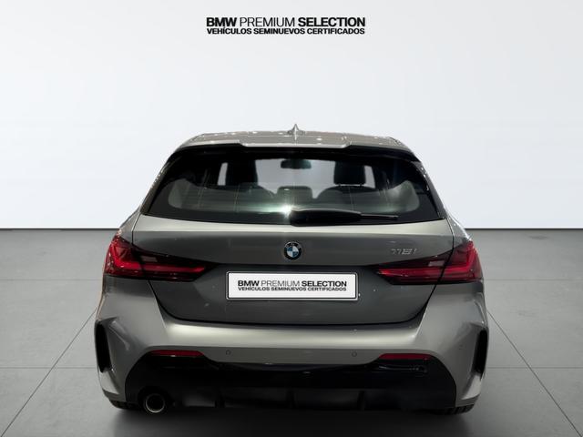 BMW Serie 1 118i color Gris. Año 2024. 103KW(140CV). Gasolina. En concesionario Automotor Costa, S.L.U. de Almería