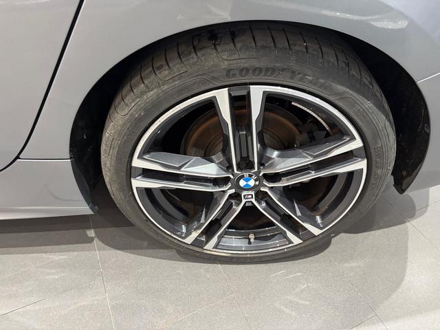BMW Serie 1 118i color Gris. Año 2024. 103KW(140CV). Gasolina. En concesionario Automotor Costa, S.L.U. de Almería