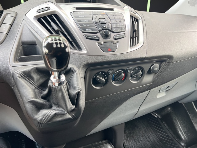 Ford Transit Custom Kombi 2.0 TDCI 310 L2 Ambiente 96 kW (130 CV)