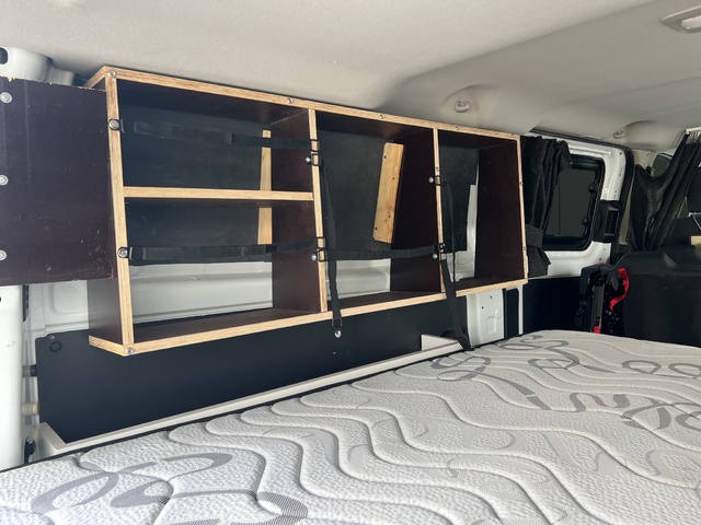 Ford Transit Custom Kombi 2.0 TDCI 310 L2 Ambiente 96 kW (130 CV)