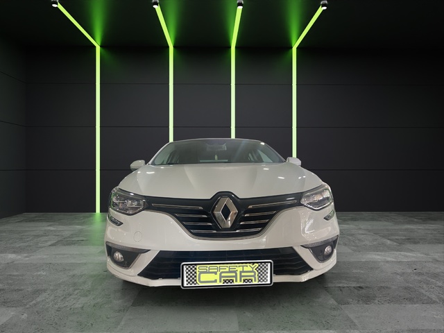 Renault Megane Bose TCe 97 kW (130 CV) EDC