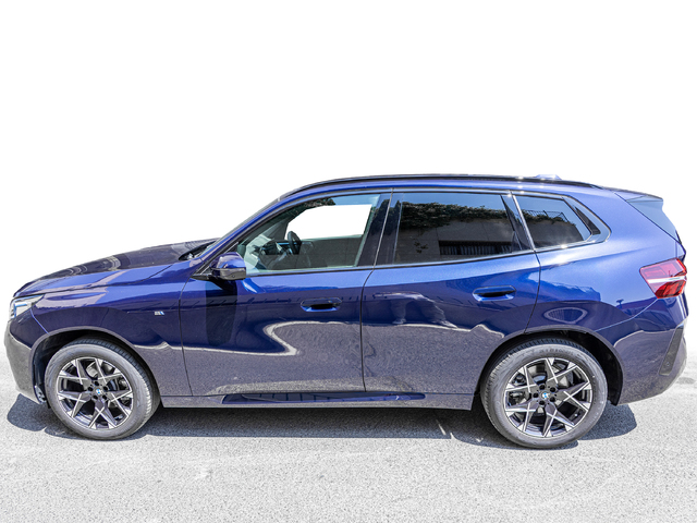 BMW X3 xDrive20d color Azul. Año 2024. 145KW(197CV). Diésel. En concesionario Caetano Cuzco, Alcalá de Madrid