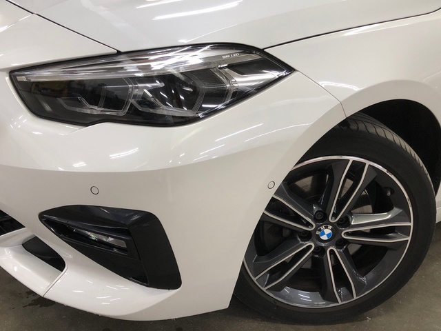 BMW Serie 2 218i Gran Coupe color Blanco. Año 2022. 103KW(140CV). Gasolina. En concesionario Auto Premier, S.A. - MADRID de Madrid