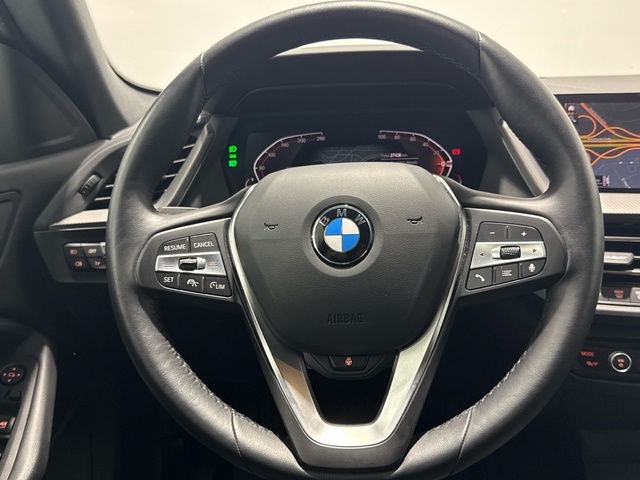 BMW Serie 2 218d Gran Coupe color Blanco. Año 2024. 110KW(150CV). Diésel. En concesionario Auto Premier, S.A. - MADRID de Madrid