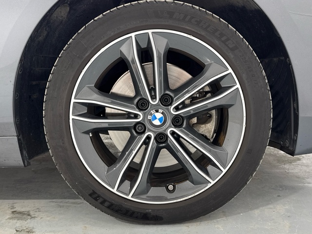 BMW Serie 1 116d color Gris. Año 2021. 85KW(116CV). Diésel. En concesionario Auto Premier, S.A. - MADRID de Madrid