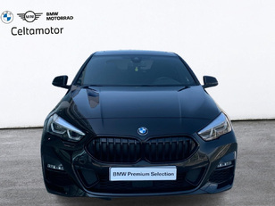 Fotos de BMW Serie 2 218d Gran Coupe color Negro. Año 2022. 110KW(150CV). Diésel. En concesionario Celtamotor Pontevedra de Pontevedra