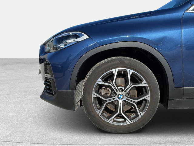 BMW X2 xDrive18d color Azul. Año 2022. 110KW(150CV). Diésel. En concesionario Carteya Motor | Campo de Gibraltar de Cádiz