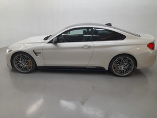 Fotos de BMW M M4 Coupe color Negro. Año 2018. 317KW(431CV). Gasolina. En concesionario Cabrero Motorsport de Huesca