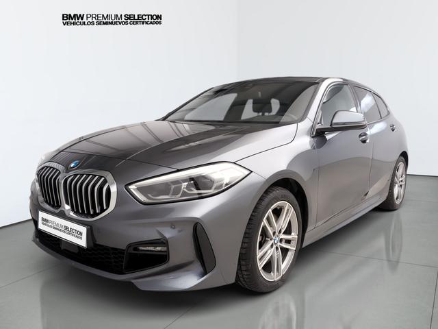 BMW Serie 1 118i color Gris. Año 2021. 103KW(140CV). Gasolina. En concesionario Automotor Premium Velázquez - Málaga de Málaga