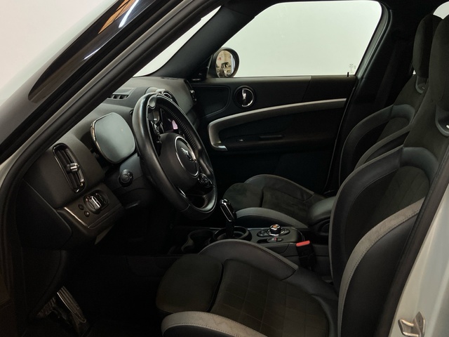 fotoG 10 del MINI MINI Countryman John Cooper Works 225 kW (306 CV) 306cv Gasolina del 2020 en Illes Balears