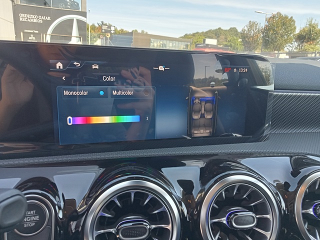 Mercedes-Benz Clase A 180 100 kW (136 CV)