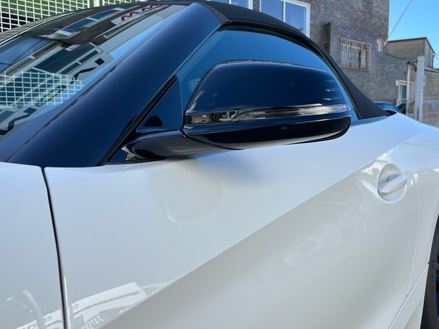 BMW Z4 sDrive30i Cabrio color Blanco. Año 2024. 190KW(258CV). Gasolina. En concesionario Celtamotor Vigo de Pontevedra